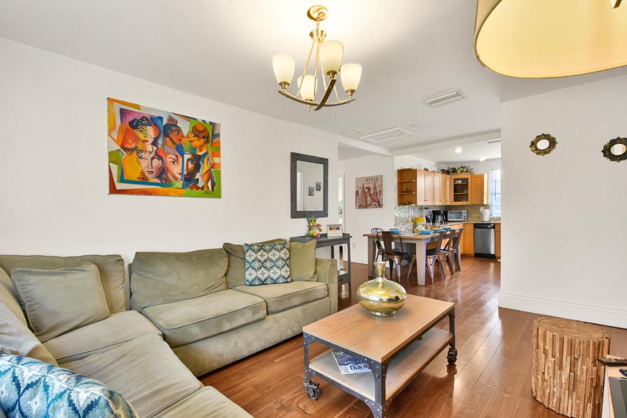 Sunflower Boutique Hotel Apartments Miami Beach Exterior photo
